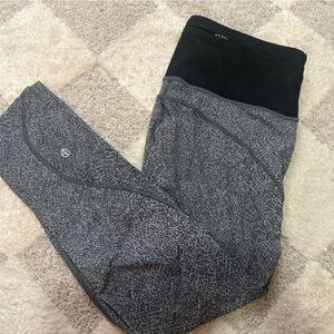 lululemon athletica run the day crop gray